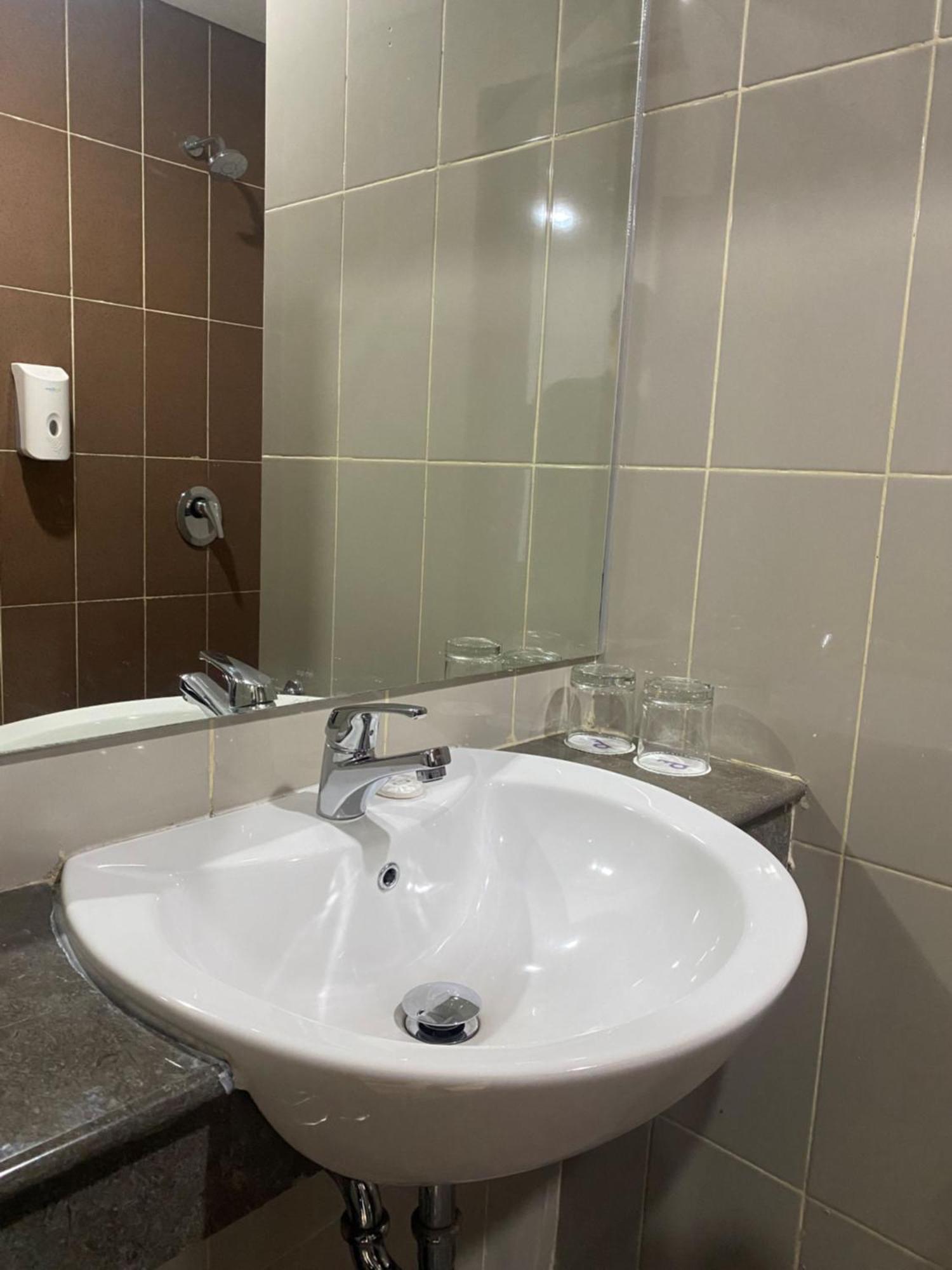 Daima Suites Margonda Depok Εξωτερικό φωτογραφία